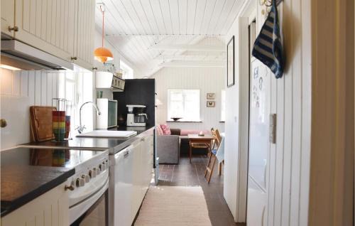 Fjand Badeby House | Two-Bedroom Holiday Home In Ulfborg