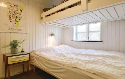 Fjand Badeby House | Two-Bedroom Holiday Home In Ulfborg