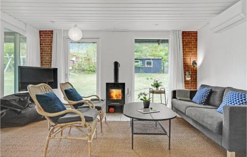 Skødshoved Strand House | Two-Bedroom Holiday Home In Knebel