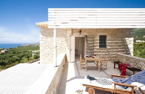 Riglia Villa | Two Bedroom Maisonette Villa - IRIDA