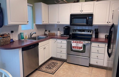 Desert Aire House | Two bedroom, three bathroom fenced yard. Game room with hide a bed. Pet friendly