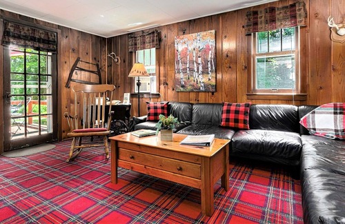 Cheboygan Cottage | Two Cottages at Mullett Lake