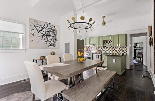 Inman Park Apartment | Two distinct and spacious units providing a total of 6 bedrooms and 5 baths!
