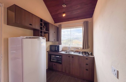 Piedade Ski Chalet | Two Little Birds Cottage - Terra Sertaneja Farm
