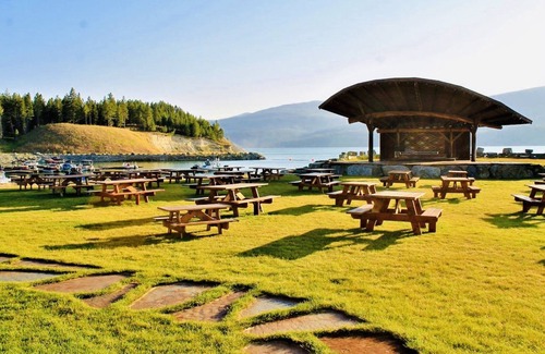 Rexford Cabin | Two Montana Lake Cabins Koocanusa near Whitefish and Glacier National Park