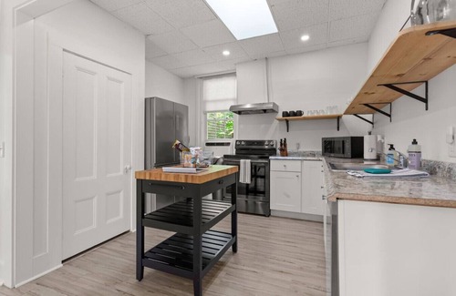 Bar Harbor House | Two Physician’s-Double Condo in the Heart of Town