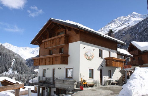 Santa Caterina Valfurva Ski Chalet | TWO-ROOM APARTAMENT BIKE TREKKING MOUNTAIN VALFURVA STELVIO GAVIA