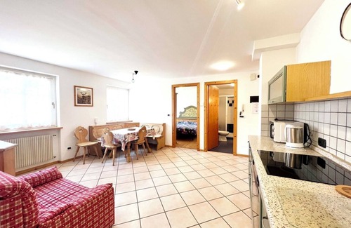 Moena Apartment | Two-room apartment Arnica