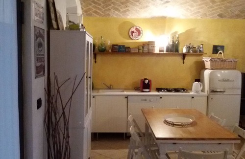 Parma Apartment | Two-room apartment in a renovated farmhouse