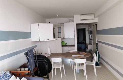 Albenga Apartment | TWO-ROOM APARTMENT NEW SEA VIEW GALLINARA ISLAND DIRECTLY ON THE BEACH
