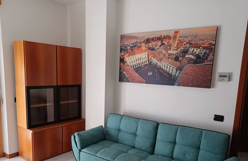 Bergamo Apartment | Two-room apartment the garden of Catherine