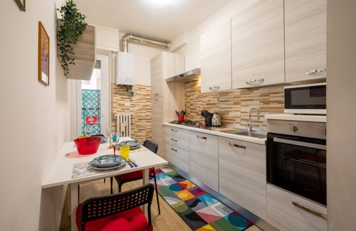 Borgo Milano Apartment | Two-room apartment with pop art vibes