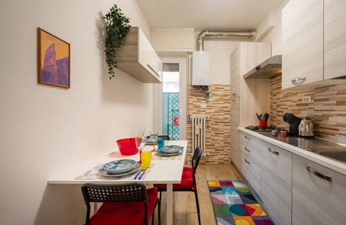 Borgo Milano Apartment | Two-room apartment with pop art vibes
