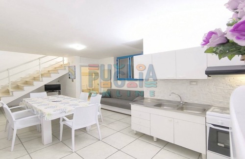 Posto Rosso House | Two-room Blue House beachfront apartment in Red Place