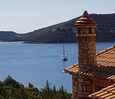 Paralia House | Two-storey Mansion at the Sea