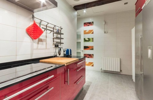 Bilbao Old Town Apartment | Txema House Old Town