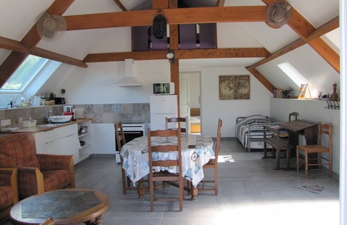 Bannalec Apartment | TY Aven Appartement à 20 Minutes de la mer un Endroit Calme Avec la Nature