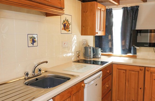 Llandysul Cottage | Ty Bach Twt