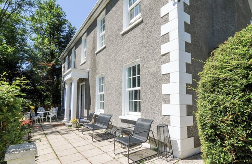 Margam Cottage | TY CAREDIG, pet friendly, character holiday cottage in Pontardawe