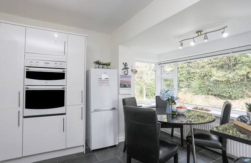 Llanbedrog House | TY CERRIG, pet friendly, country holiday cottage in Llanbedrog