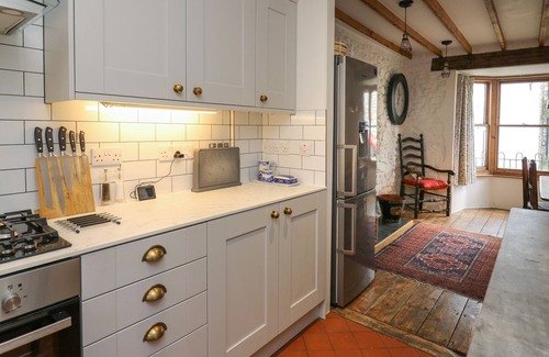 St Davids Cottage | TY LEN, pet friendly, character holiday cottage in St Davids