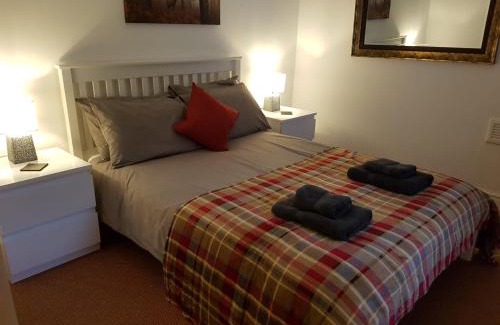 Nant Peris House | Ty'n y Cwm, Nant Peris