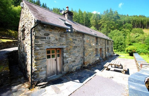 Trefriw House | Ty Newydd Llanrwst, Trefriw, Snowdonia
