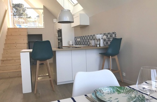 Tredrez-Locquemeau House | Ty Quemeau, House with sea view - 70m walking distance - 6-8 people