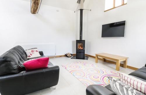 Denbigh House | Tyddyn Isa