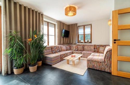 Czernichow Ski Chalet | Tylko Radość Agroturystyka