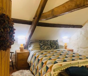 Ganllwyd House | Tyn Y Simdde - Secluded Mountain Stay - Stunning Views of Eryri