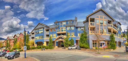 Village North Apartment | Tyndall Stone Lodge by Whiski Jack