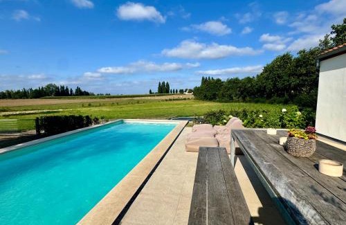 Zonnebeke House | Tyne View Hideaway