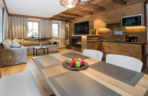 Holzgau Apartment | Type 4 - 2 bedrooms, two double beds, 4-6 pax - Pepi's Suites Lechtal