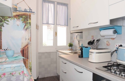Santa Margherita Ligure Apartment | Typical Ligurian three-room apartment 40 meters from the sea