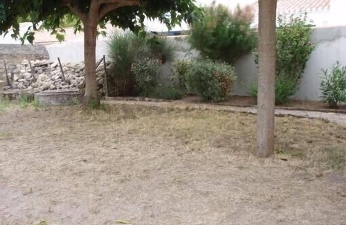 La Gueriniere House | Typical house in Noirmoutier with enclosed garden and parking, beach 50 meters