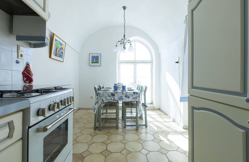 Cipressa Apartment | Typical Ligurian house with garden and sea view terrace