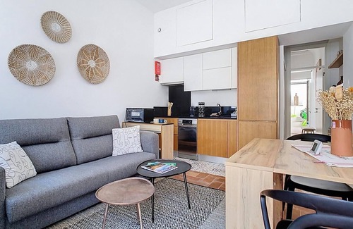 Olhao House | TYPICAL MORADIA in OLHAO with ROOFTOP 5 minutes from the historic center
