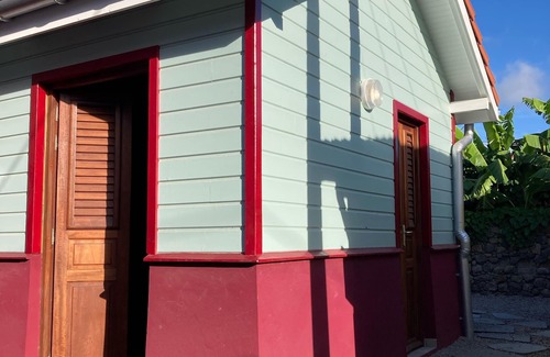 Case-Pilote House | Typical seaside townhouse in an authentic fishing village