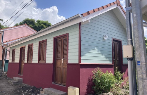 Case-Pilote House | Typical seaside townhouse in an authentic fishing village