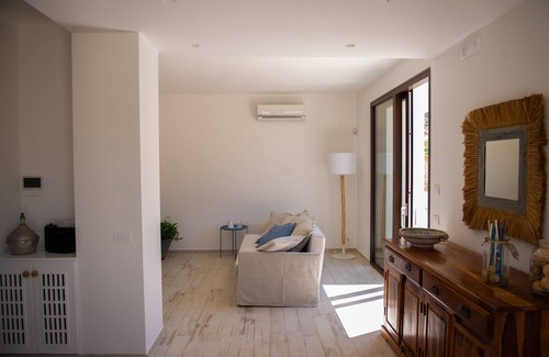Pizzolungo Apartment | TYPINO ROOM RENTAL