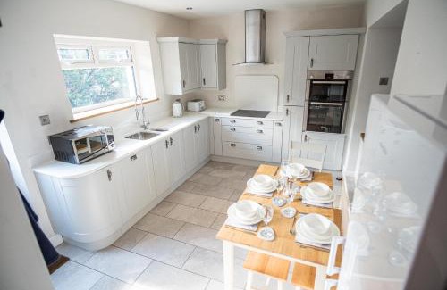Glangrwyney House | Tysylfaen Brecon Beacons