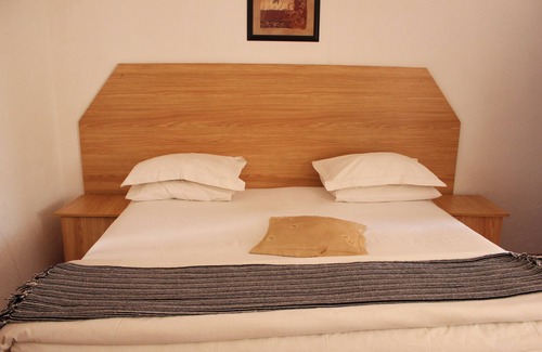 Tzaneen House | Tzaneen Guest House