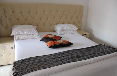 Tzaneen House | Tzaneen Guest House