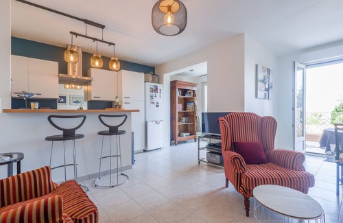 L'Ile-Rousse Apartment | U Momentu - appt climatisé avec terrasse