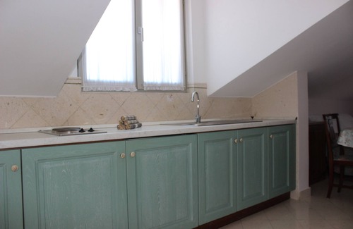 Dubovica Villa | U ponudi su sobe, apartmani i lux apartmani Klima,Wi-fi fizider kuhinja, parking