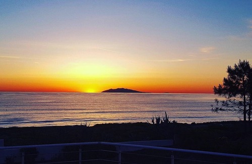 Pineto Villa | U STAGNU guest room MARE room sea view les in the water