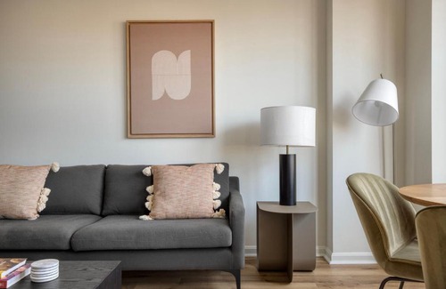 Cardozo Apartment | U Street 1br w gym rooftop nr metro dining WDC-726