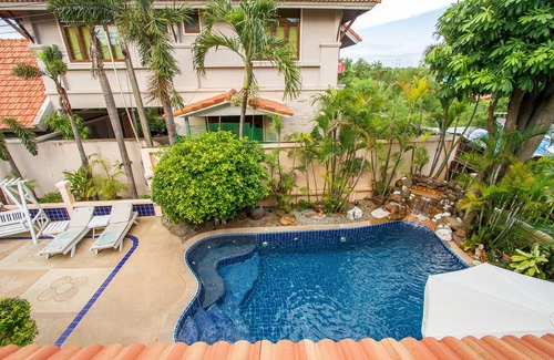 Na Kluea House | U TALAY POOL VILLA - CLEAN & COMFORTABLE