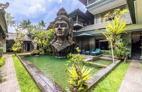 Singakerta Villa | UB9001-9 Bedroom Villa with Yoga Shala in Ubud